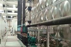 方(fāng)形不(bù)锈鋼(gāng)保温(wēn)水(shuǐ)箱